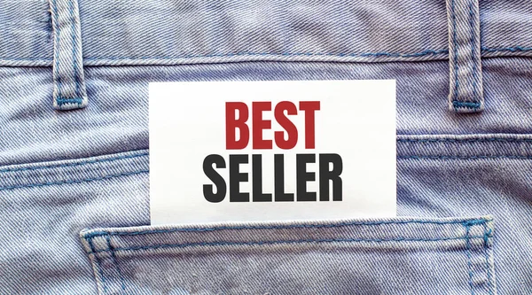 Melhor Venda Palavras Papel Branco Destacado Bolso Jeans Conceito Negócio — Fotografia de Stock
