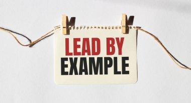 Örnek olarak öncülüğünde metin olan kart. Diyagram ve beyaz arkaplan