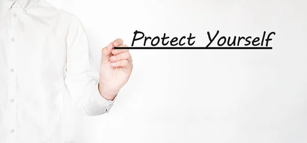 Businessman Écriture Protect Yourself Avec Marqueur Noir Sur Panneau Essuyage — Photo