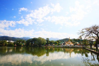 Meahongson Eyaleti, Tayland 'daki Central Park' taki Lake Pool Gölü.