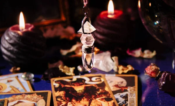 Beautiful Crystal Pendulum Fortune Teller Room Occult Symbol — Stock Photo, Image