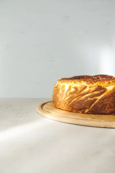 Ev yapımı Cheesecake Lezzetli Tatlı Minimum Tasarım Kopyalama Boşluğu