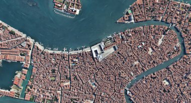 Quadrocopter, Grand Canal, 2019 3D olarak yükseklikten Venedik Italya