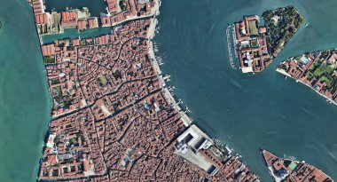 Quadrocopter, Grand Canal, 2019 3D olarak yükseklikten Venedik Italya