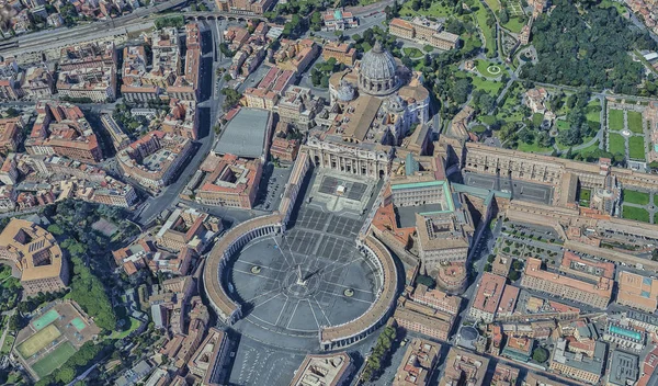 Vatikan'daki Aziz Petrus Bazilikası kuş bakışı