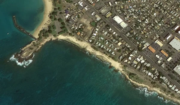 De Stille Oceaan, Honolulu Hawaï Verenigde Staten met de hoogte van de drone — Stockfoto