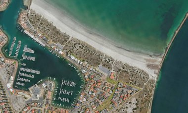 Adelaide, Avustralya, St. Vincent Körfezi 'ndeki kargo limanı