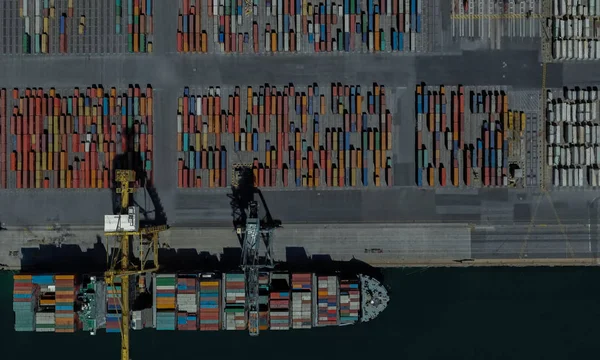 Cargo port of Adelaide, Australia on the Gulf of St. Vincent — ストック写真