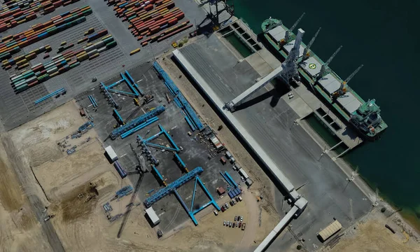 Porto de carga de Adelaide, Austrália, no Golfo de São Vicente — Fotografia de Stock