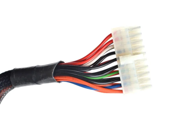 Konektor kabelu napájení ATX z počítače moci poskytnout izolované na bílém pozadí — Stock fotografie