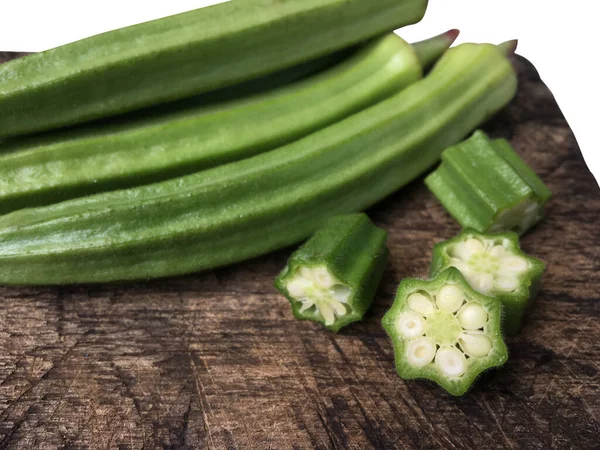 Färsk Grön Okra Isolerad Vit Bakgrund Klippning Path — Stockfoto