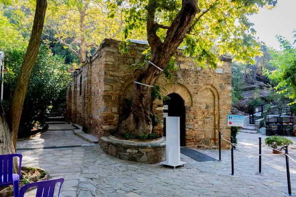 Meryem Ana Evi (Meryemana), İsa Mesih 'in annesi Meryem' in son evi olarak kabul edilir..
