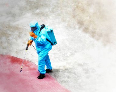 Hyderabad şehrinde temizlik, Covid-19 virüsü ve maskeler yüzünden sokakları temizleme..