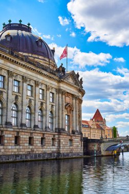 Berlin, Almanya - 26 Nisan 2020 Berlin Müzesi Adası 'ndaki Bode Müzesi' ne bakın..