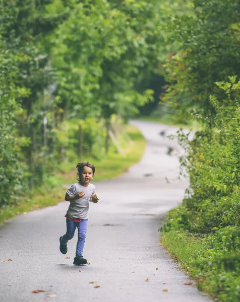 Little Child Running Street — Stock Photo, Image