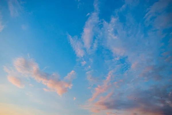 Céu Bonito Com Nuvem Antes Pôr Sol — Fotografia de Stock