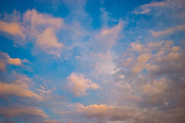 Beau Ciel Avec Nuage Avant Coucher Soleil — Photo