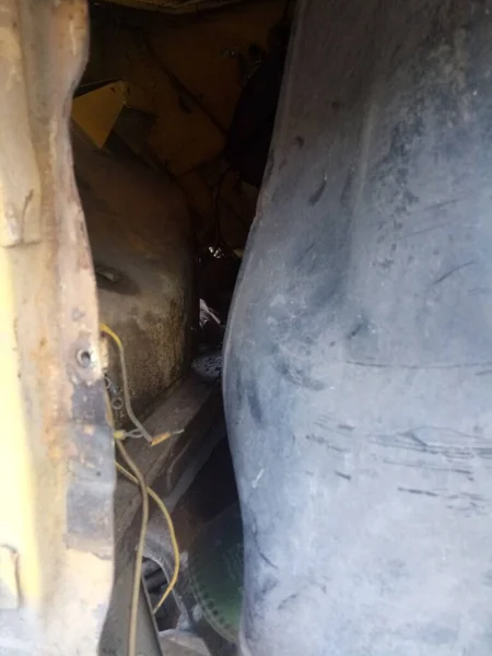 Etrafta bir sürü farklı şey görüyoruz. Bu bizim hayatımız, bizim dünyamız. Bizim için her zamanki gibi. Gerisi için yeni bir bakış açısı..