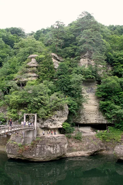 Gorge ve asma köprü Aizu, Fukushima, Japan