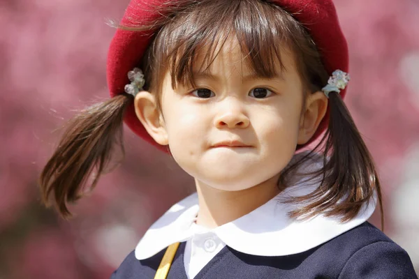 Japon Kız Yaşında Anaokuluna Üniforma — Stok fotoğraf