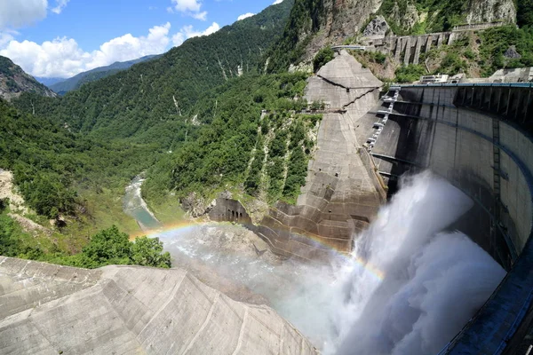 Descarga Presa Kurobe Con Arco Iris Toyama Japón — Foto de Stock