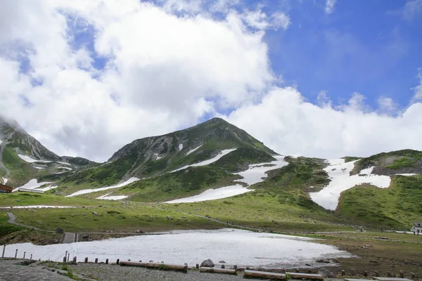 Гірського Хребта Снігом Влітку Toyama Японія — стокове фото