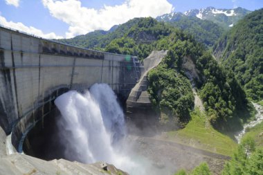 Kurobe baraj: Toyama, Japan deşarj
