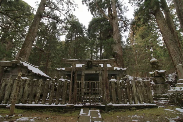 Okunoin temple in Koya, Wakayama, Japan (snow scene) — Stock Photo, Image