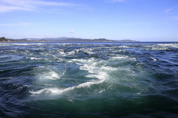 鳴門海峡の鳴門渦巻き — ストック写真