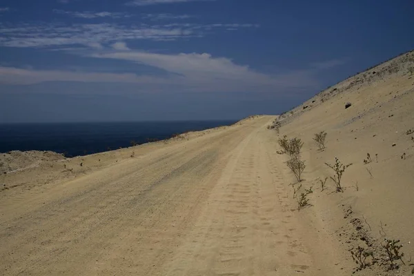 Вид Пустынный Изолированный Залив Бесконечной Необитаемой Прочной Тихоокеанской Береговой Линии — стоковое фото