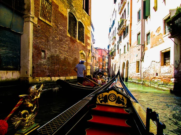 Venice Italië September 2018 Gondelbootreis Venetiaanse Grote Kleine Kanalen — Stockfoto