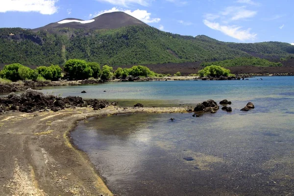 Volcán Llaima Conguillio Centro Chile Vista Sobre Lago Pico Negro — Foto de Stock