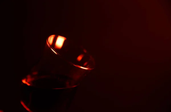 Studio Photography Isolated Shiny Tulip Liquor Sherry Glass Illuminated Red — Stock Photo, Image