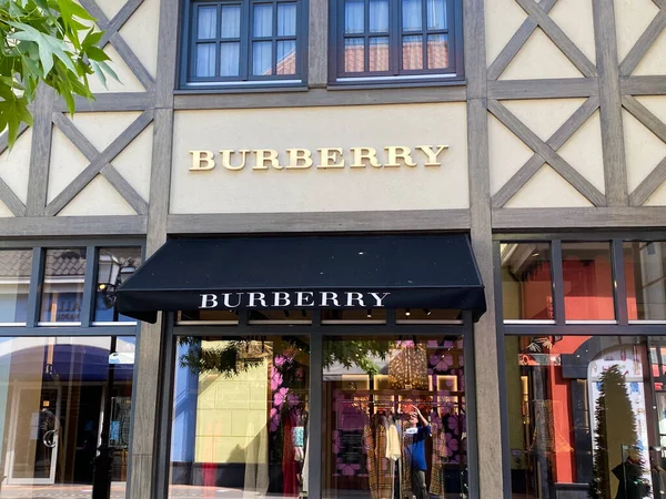 burberry outlet london zip code