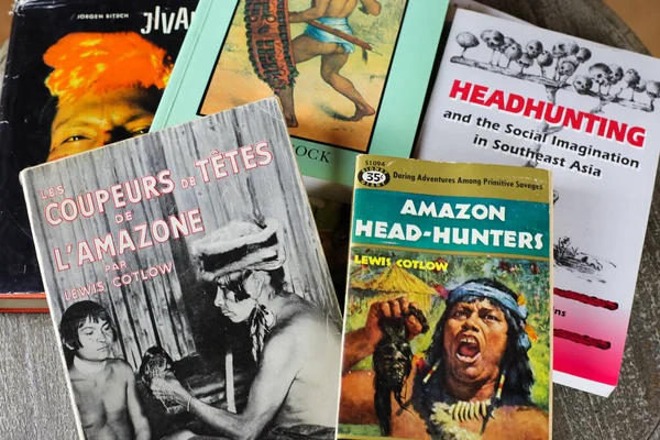 Viersen Німеччина Листопада 2019 Вид Книги Про Мисливців Голову Людини — стокове фото