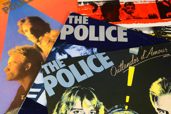 Феттель (Германия) - 3. Январь 2020: Close up of The Police band vinyl record album covers
