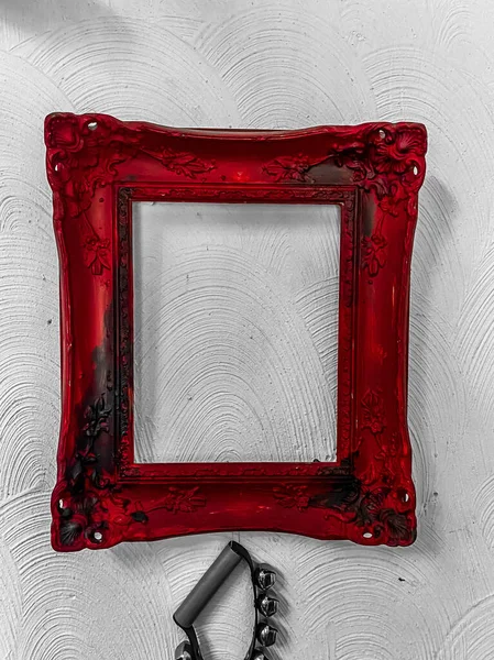 View Isolated Old Red Vintage Empty Picture Frame White Wall — Stock Photo, Image