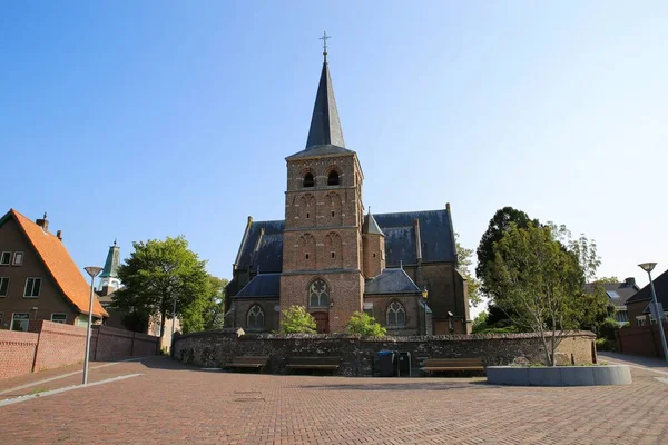 Vista Sobre Quadrado Igreja Abadia Holandesa Com Torre Relógio Verão — Fotografia de Stock