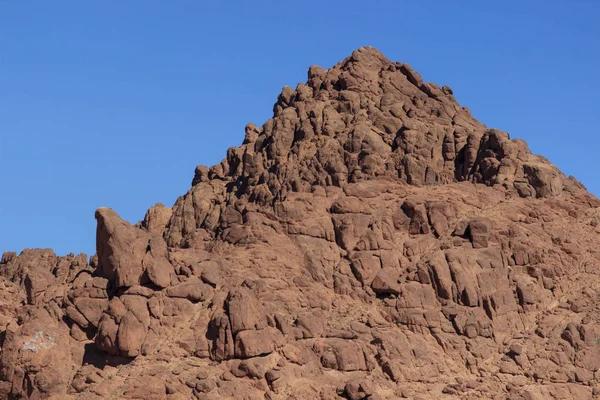 Egitto, Sinai, Monte Mosè. Strada su cui i pellegrini salgono sul monte di Mosè . — Foto Stock