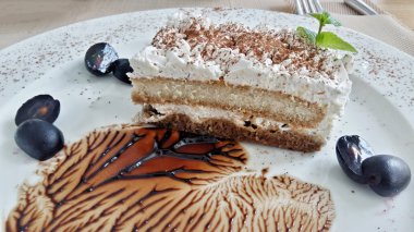 tiramisu pasta çöl restorant.