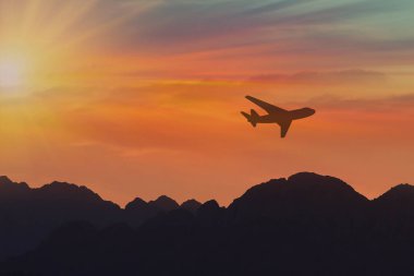 seyahat kavramı arka plan, günbatımı gökyüzü, uluslararası uçuş uçak