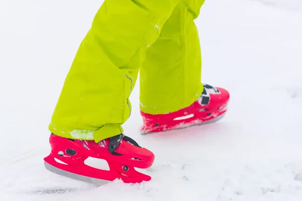 Red Ice Skates Frozen Lake — Stock Photo, Image