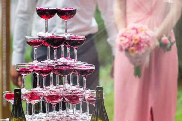 Pyramide Verres Champagne Sur Fête Mariage — Photo