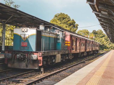 Sri Lanka 'da Zug' u değiştir