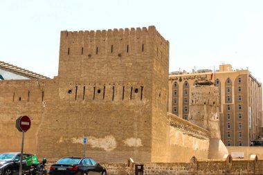 Al Fahidi kalesi - Dubai Müzesindeki antik Arap kalesi, BAE