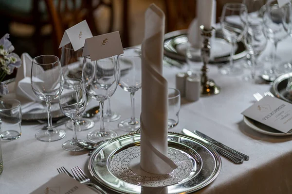 Danimarka 'da büyük bir parti için güzel bir doğum günü sofrası.