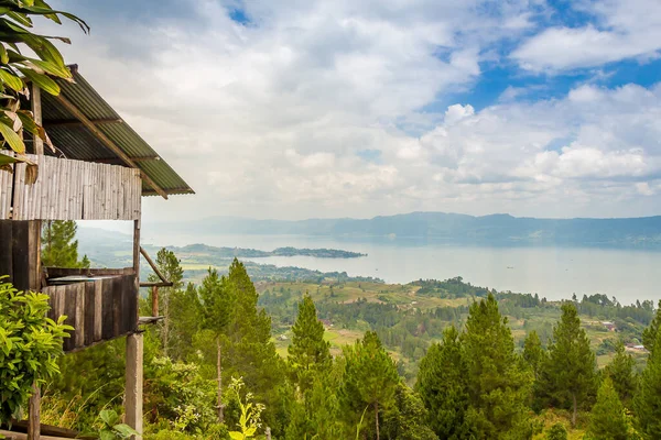 Una Vista Sobre Cráter Volcánico Lago Toba Desde Isla Samosir — Foto de Stock