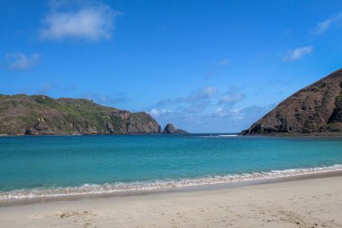 Kuta yakınlarındaki Mawun Körfezi, Endonezya 'nın Lombok adasında.