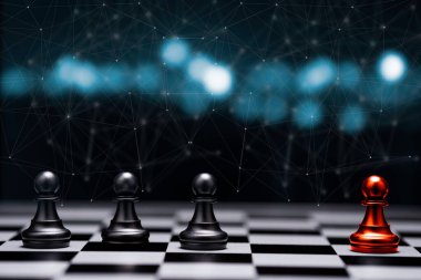 Kırmızı piyon, farklı düşünceleri ve liderliği göstermek için gruptan çıktı. Yeni normal kavram için iş teknolojisi değişimi ve bozulma.