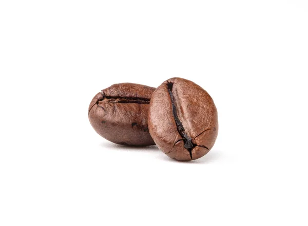 Zwei Frisch Geröstete Dunkelbraune Arabica Kaffeebohnen Isoliert Auf Weißem Hintergrund — Stockfoto